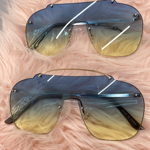 Sunglasses - Picture 5 of 14